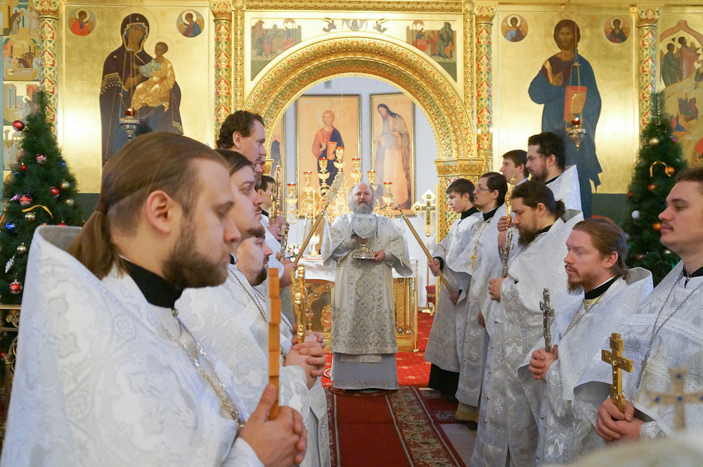 Храм Рождества Христова Нижневартовск осенний